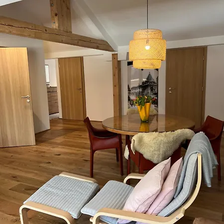 Ari Apartamento *