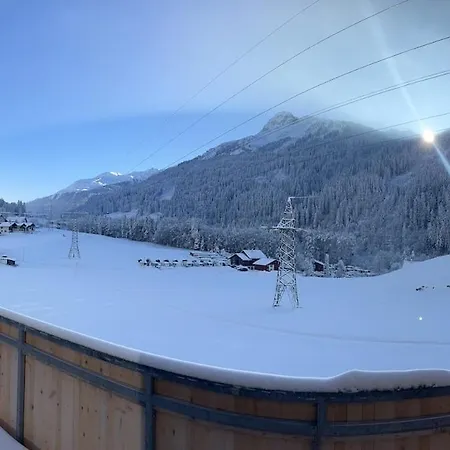 Ari Appartement Wald am Arlberg